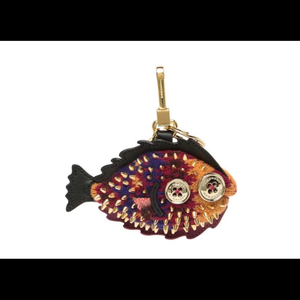 NWT BURBERRY FISH COLLECTORS EDITION KEYCHAIN